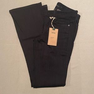 NWT Levi's Jeans
